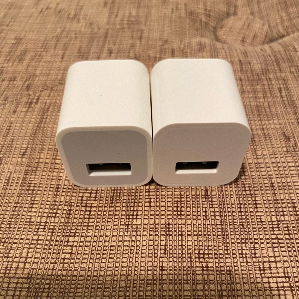 Apple Green Dot 2X 5W USB Power Adapter
